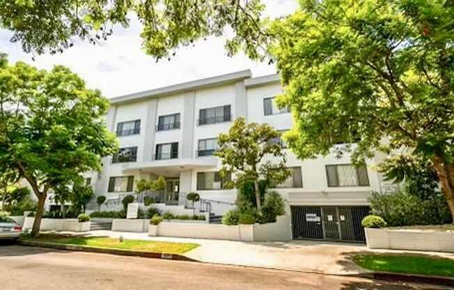 Peerless Apartments