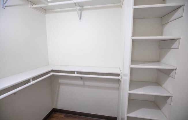 Studio, 1 bath, 459 sqft, $1,235, Unit 705