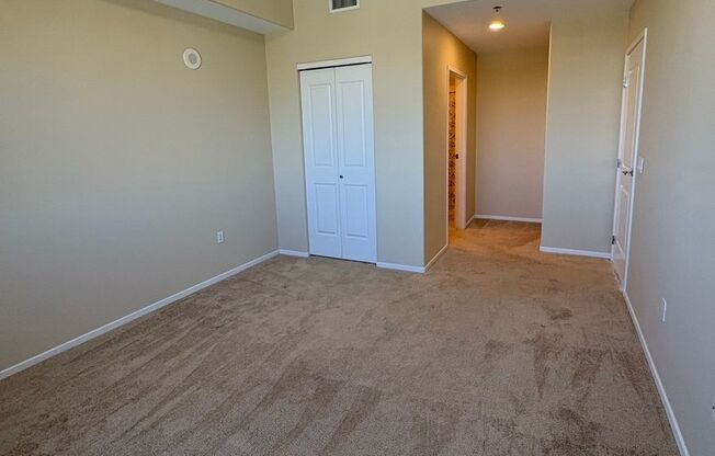 2 beds, 2 baths, $2,700, Unit # 1122