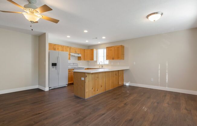 Spacious 4 Bed - 3 Bath Pet-Friendly Home with Modern Comforts – Available Now!