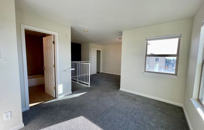 1 bed, 1 bath, 750 sqft, $1,994, Unit 202