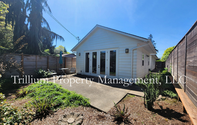 5210 SE 48 AVE