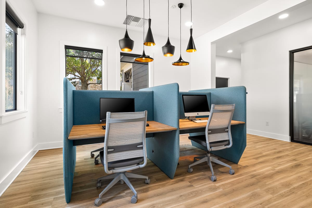 1, 2 & 3 BEDROOM APARTMENTS IN AUSTIN