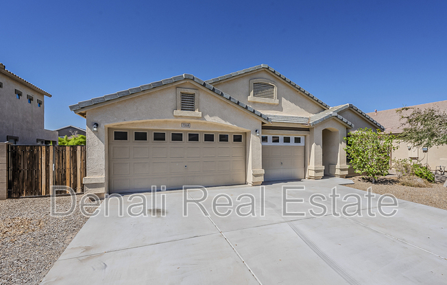 7358 N 72 AVE