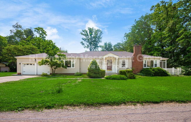 2517 MINERVA LK RD