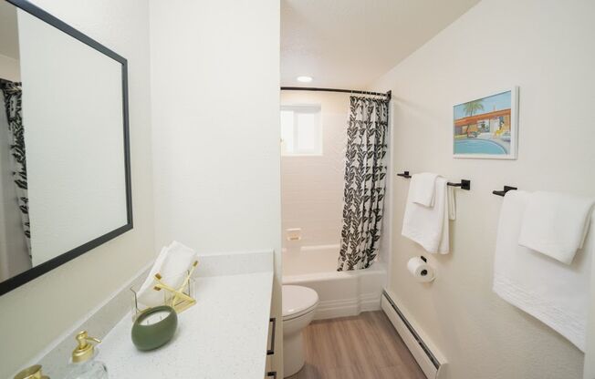 2 beds, 1 bath, 770 sqft, $1,725, Unit 505