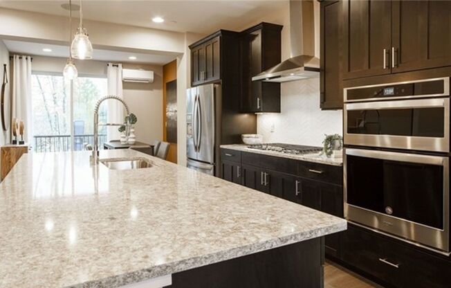 Modern Air Conditioned 3 bedroom in Bothell