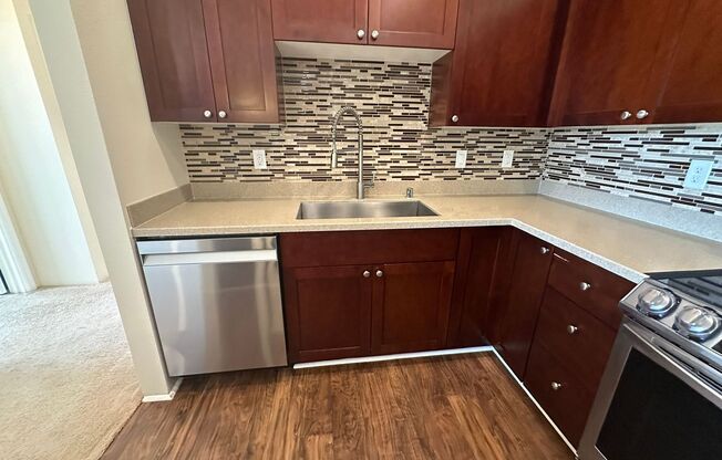Welcome to the second city of Kapolei. This stunning 3 bedroom, 2 bathroom home located in the desirable community of Kapolei, HI