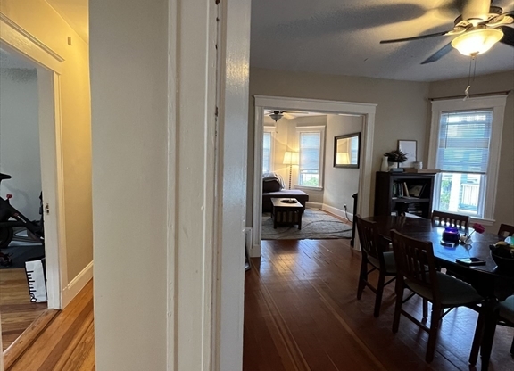 1 bed, 1 bath, 800 sqft, $2,550, Unit TWO