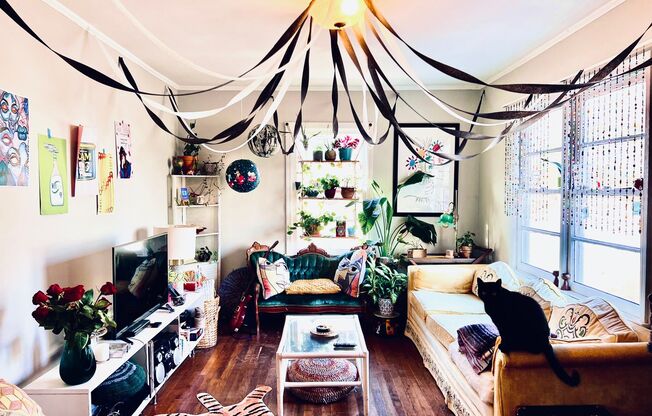 100 HILLSIDE STREET l 3 BED, 1 BATH