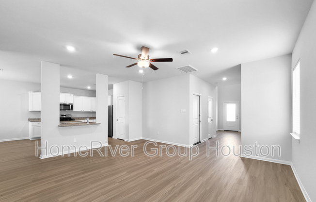 2502 GRN JASPER DR