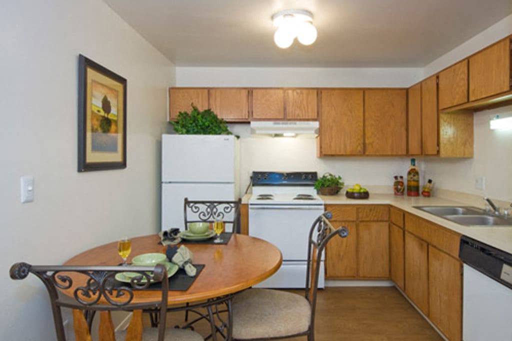 Welcome to Hyde Park North Apartment Homes