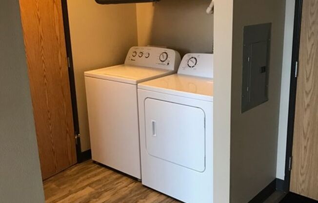 Studio, 1 bath, 448 sqft, $1,125, Unit 2-107W