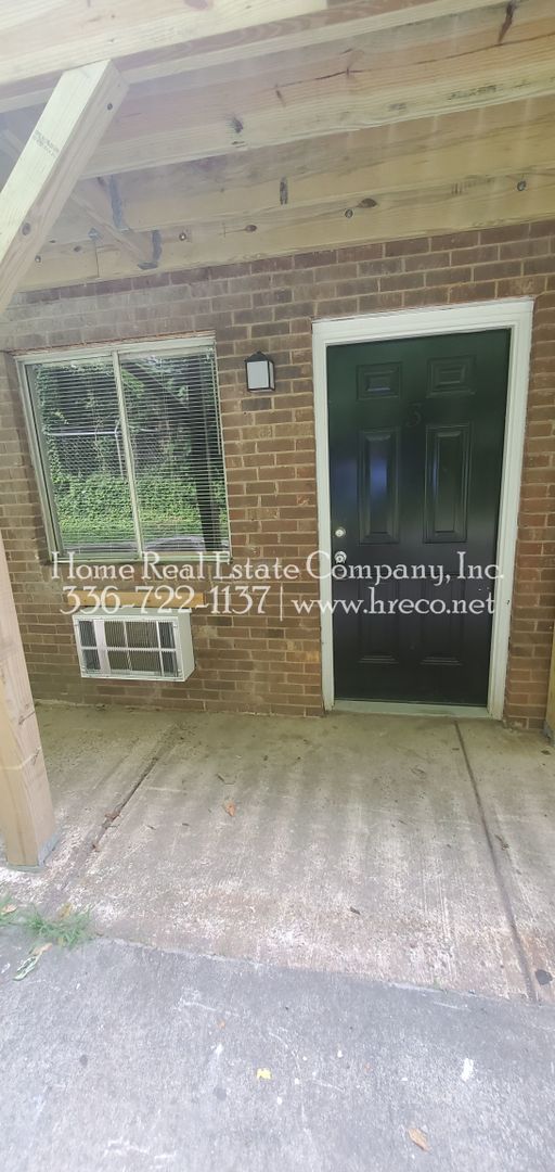 829 W. Seventh Street Apt #4