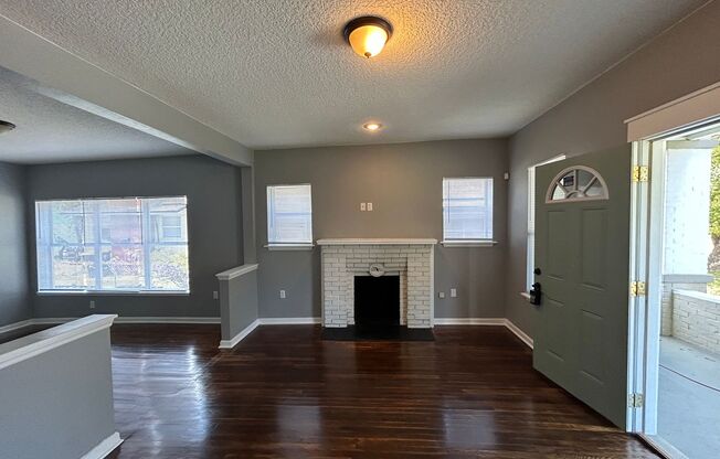 2/2 in Murray Hill!