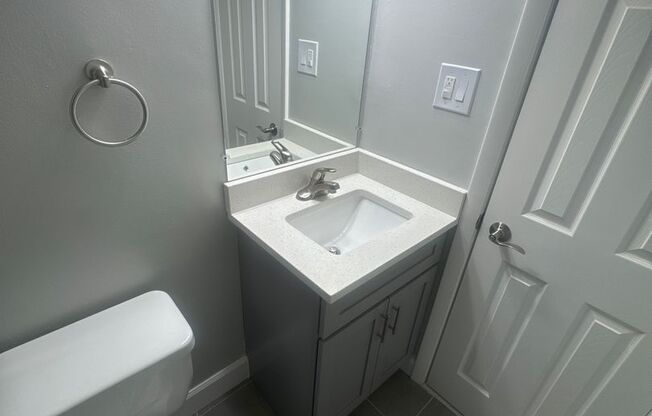 3 beds, 2 baths, 1,300 sqft, $2,550, Unit 3351 #002