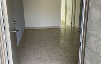 1 bed, 1 bath, $2,025, Unit 55-07