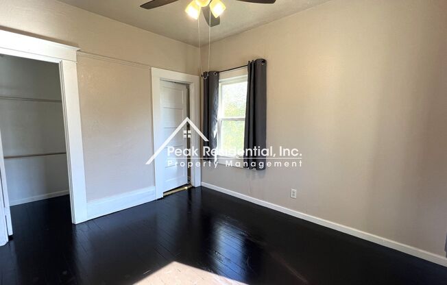 2 beds, 1 bath, $2,195