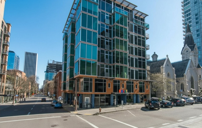 1410 SW 11th Avenue #405