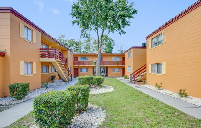 1 bed, 1 bath, 800 sqft, $1,175, Unit 39