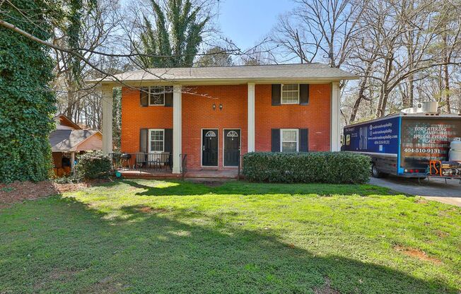 Newly Renovated Duplex
