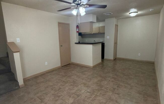 1 bed, 1 bath, 682 sqft, $905, Unit 1416