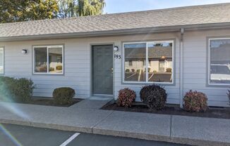 159-197 Pembrook St SE