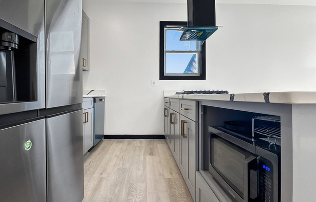 2325 REISTERSTOWN RD