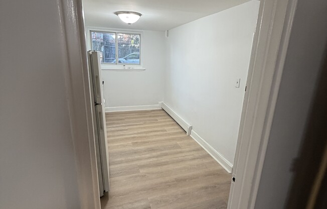 67 CHISWICK RD