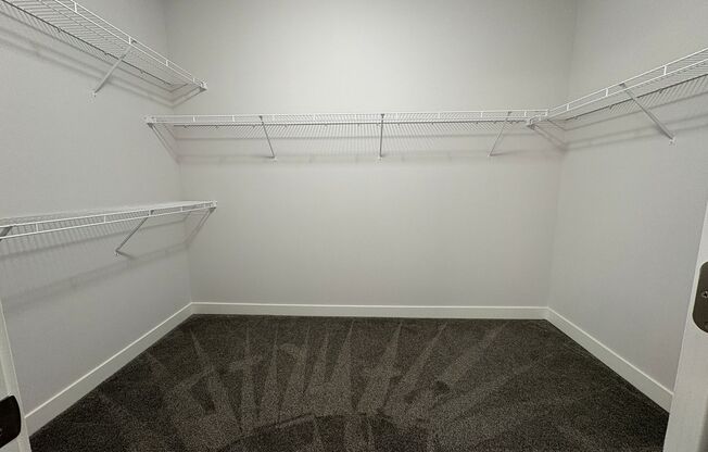 2 beds, 2 baths, 1,172 sqft, $2,195, Unit 4888-208