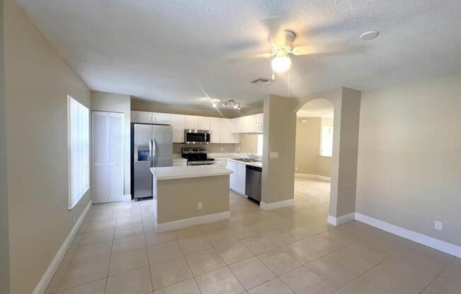 11228 NW 46 DR