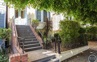 ELEGANTLY REMODELED PACIFIC HEIGHTS GEM WITH LUXURY FINISHES AND PRIME LOCATION