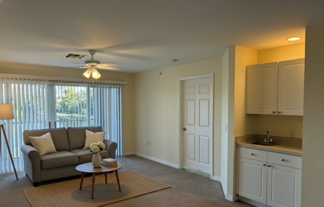 Gated Community Gem: Turnkey 2/2 in Emerald Lake First Month Free