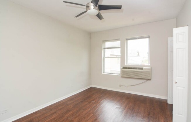 1625 HUMBOLDT BLVD