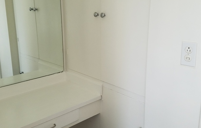 1 bed, 1 bath, 616 sqft, $1,625, Unit 28