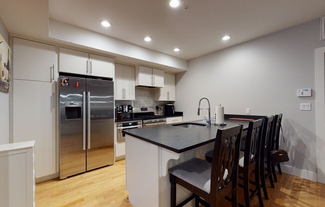 339 W BROADWAY ST