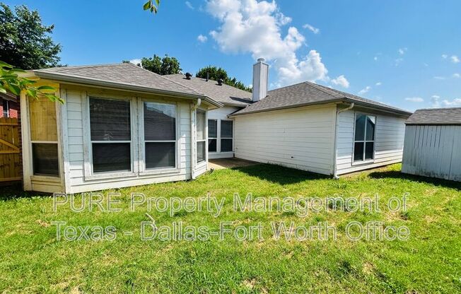 605 DOUGLAS DR