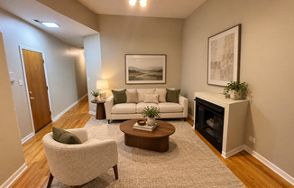 3 beds, 2 baths, $1,785, Unit 3w