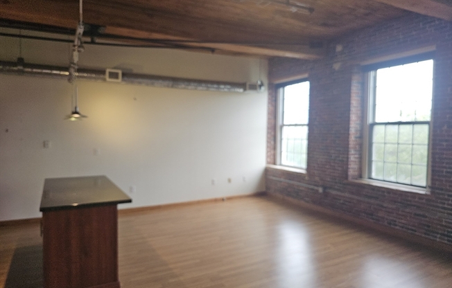 1 bed, 1 bath, 786 sqft, $2,000, Unit 110