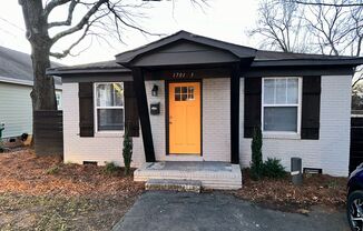 Beautiful 2 Bedroom Belmont Bungalow