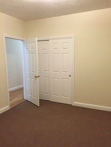3 beds, 1 bath, 850 sqft, $4,200, Unit 5(3B)