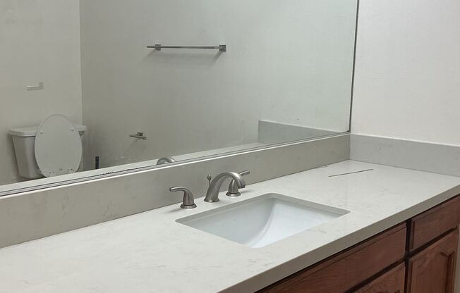 2 beds, 2 baths, 1,300 sqft, $2,850, Unit 235