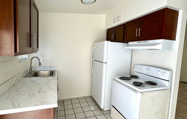 2 beds, 1 bath, $950