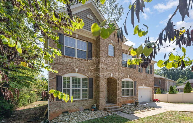 139 BRACKENBURY LN