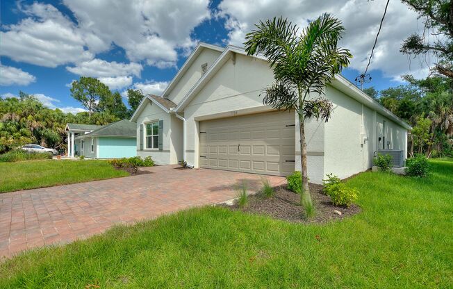 Deposit-Free! Modern, energy efficient home with ALL of the upgrades! North Port, FL