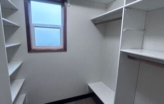 Camelot Apartments