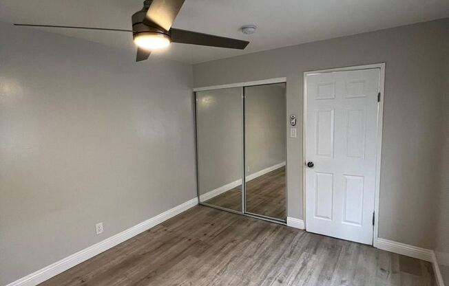 943 E 108 ST