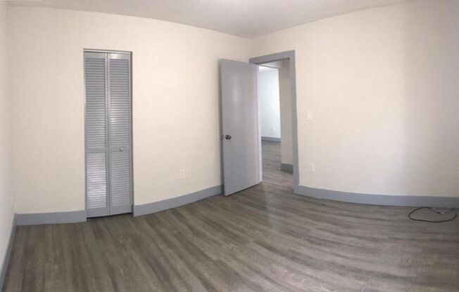 2 beds, 1 bath, $1,950, Unit 1805-202