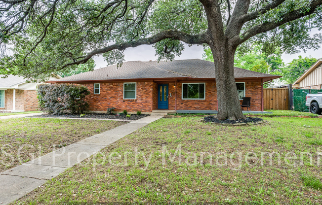 702 S WATERVIEW DR