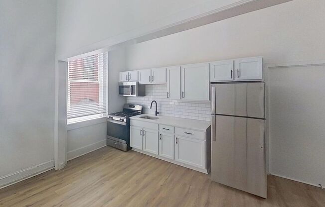 2 beds, 1 bath, 545 sqft, $3,025, Unit 364_1A